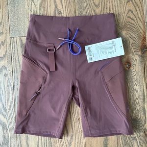 Brand New Lululemon Cargo Hiking short 8”